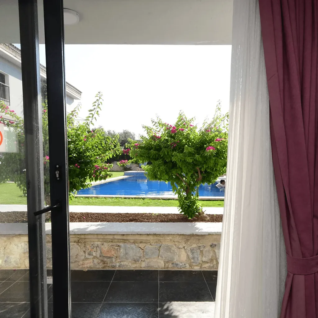 Havuzbaşı Oda